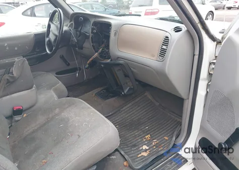 2000 Ford Ranger Xl/Xlt из США, поврежденный, VIN 1FTYR14V3YTA04770